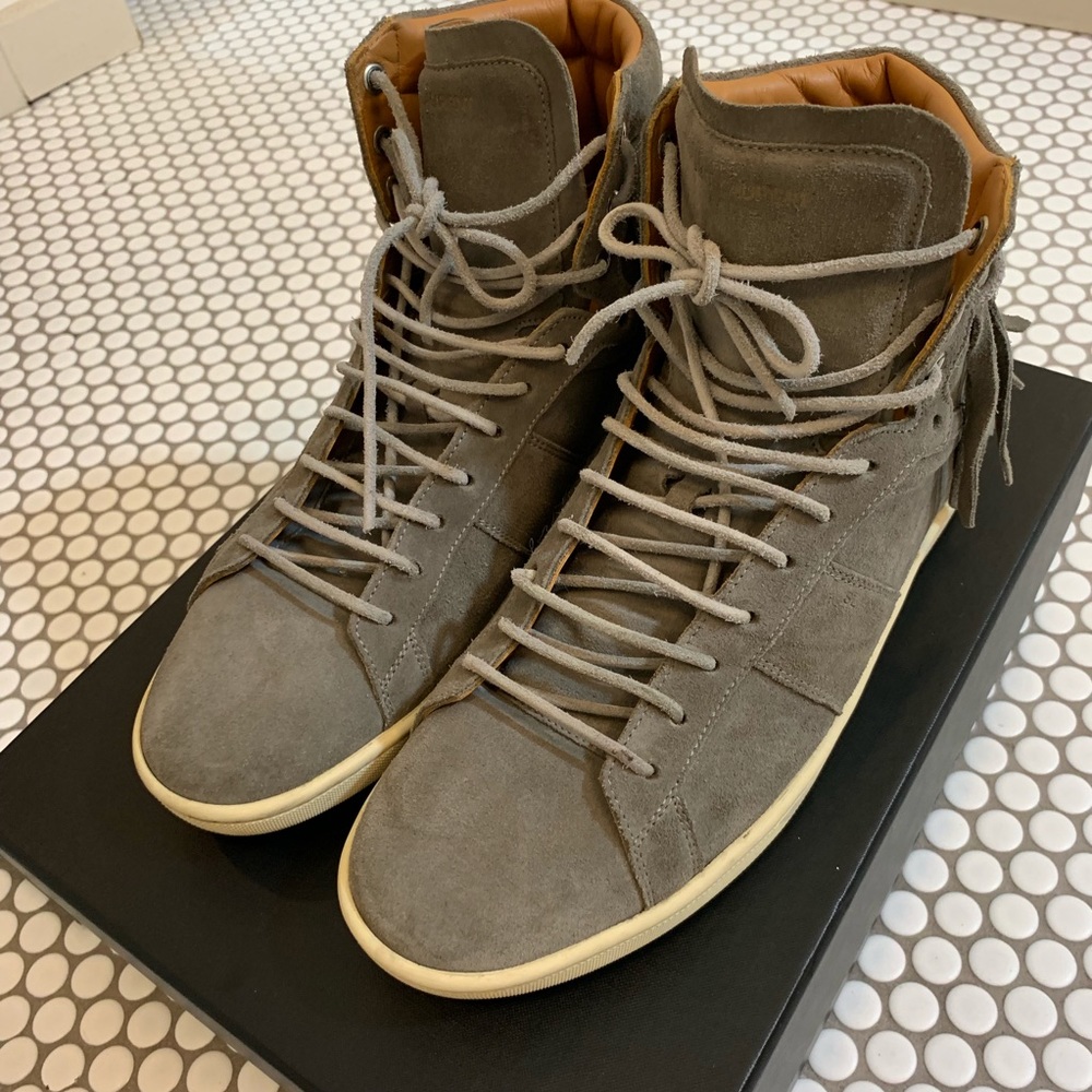 Saint Laurent Fringed High Top sneaker -gray suede